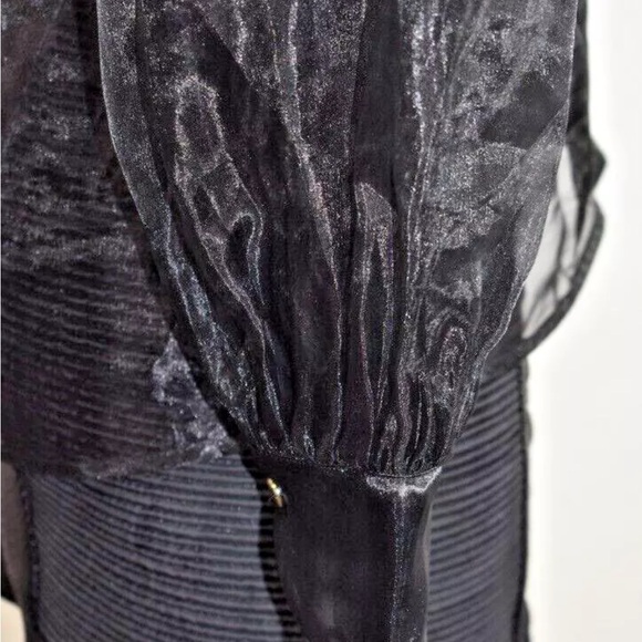 Marciano Guess Black Sheer Taffeta top- Size Small - Picture 6 of 11